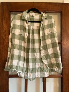 Forever 21 Green and White Plaid Shirt